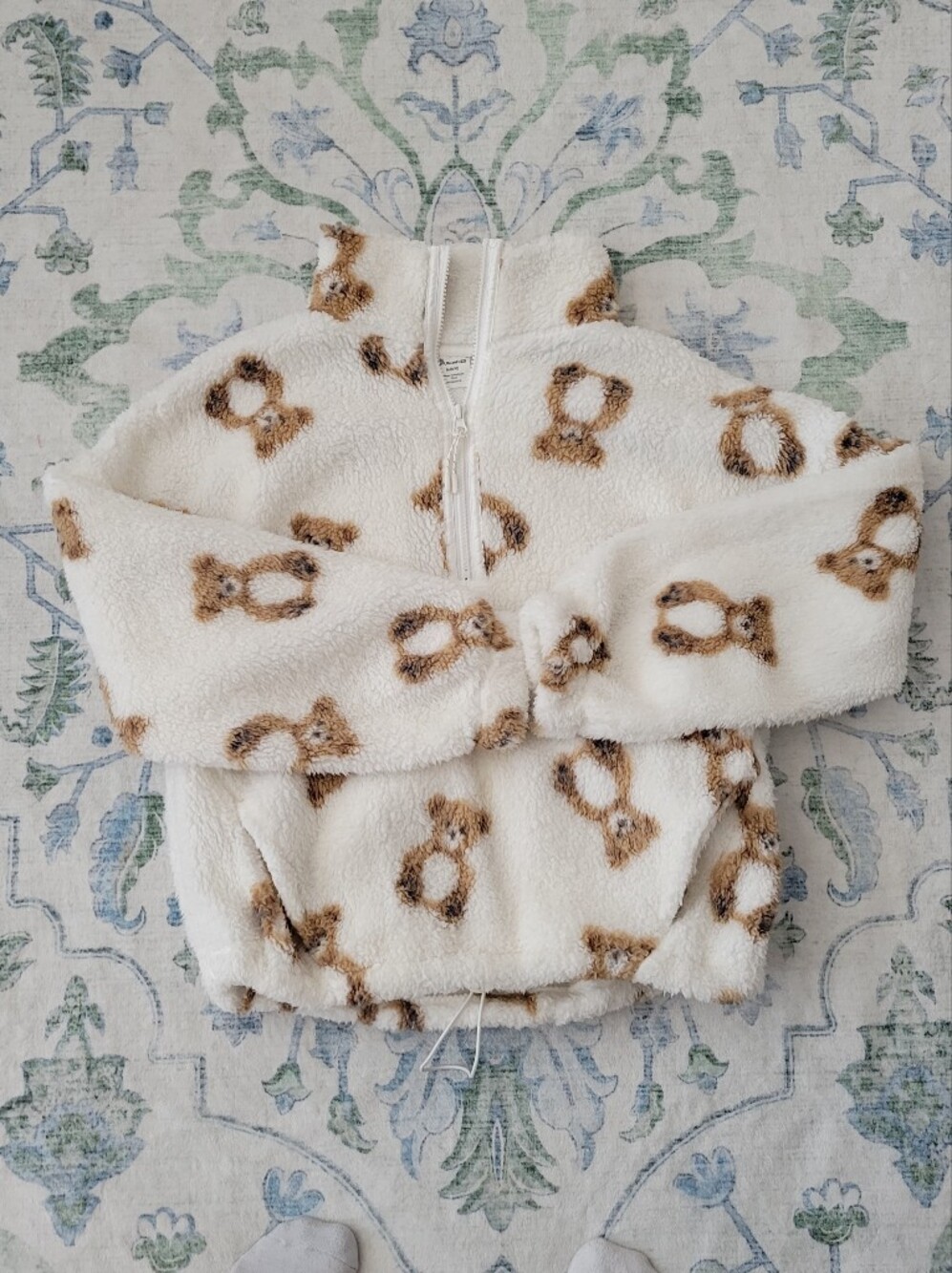 No Boundaries Cream Teddy Bear Fleece Pajama Top